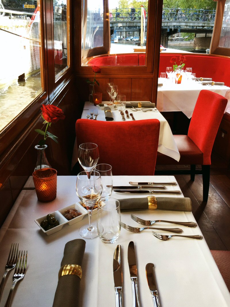 dinner cruise amsterdam table for two